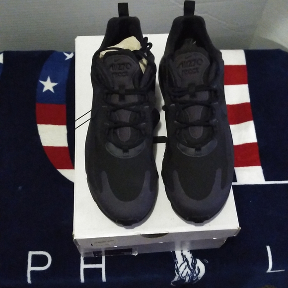 Nike air max 270 react black 12 - Picture 3 of 4